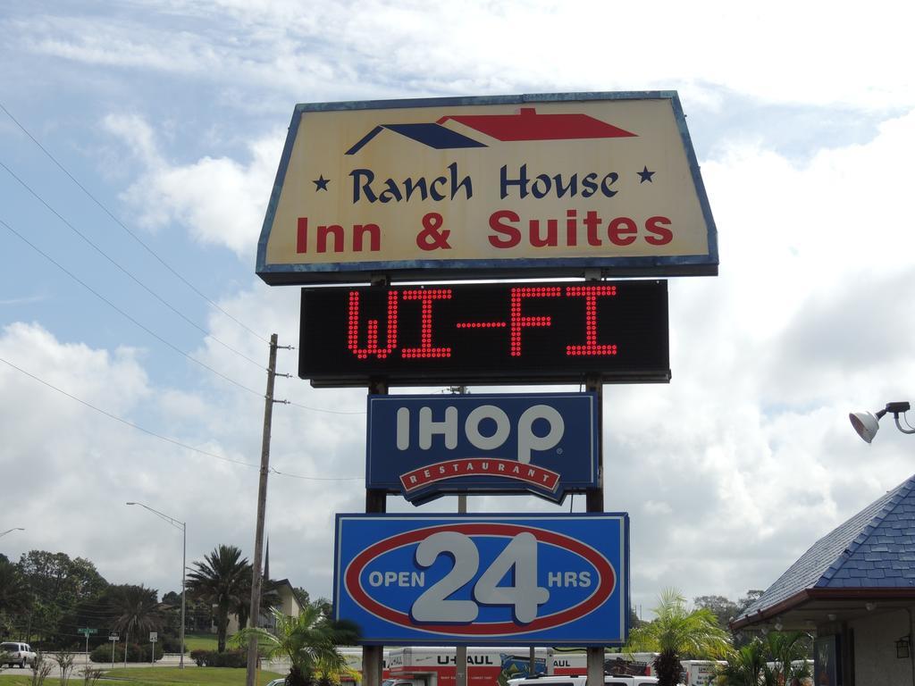 Rodeway Inn & Suites Winter Haven Chain Of Lakes Habitación foto